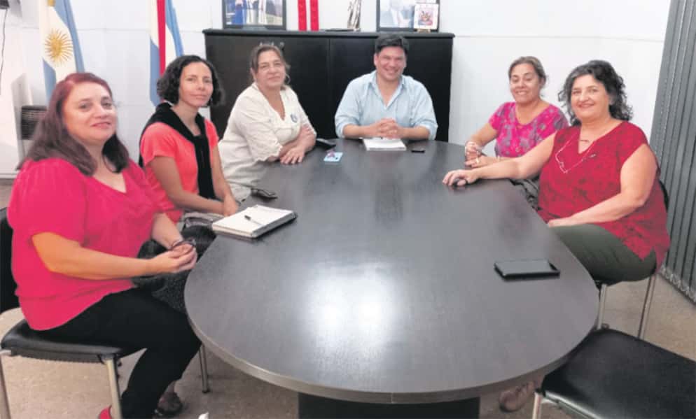 Agmer reunión en Seguí construcción viviendas mayo 2023