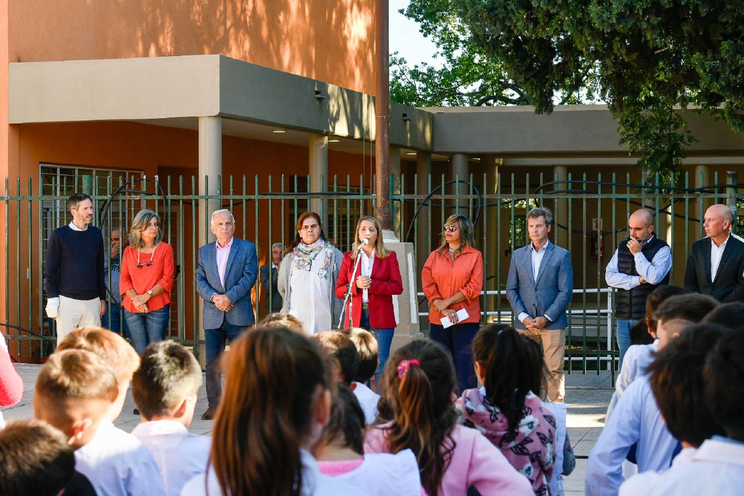 Stratta inauguró el nuevo edificio de la Escuela Secundaria Nº 14 Malvinas Argentinas