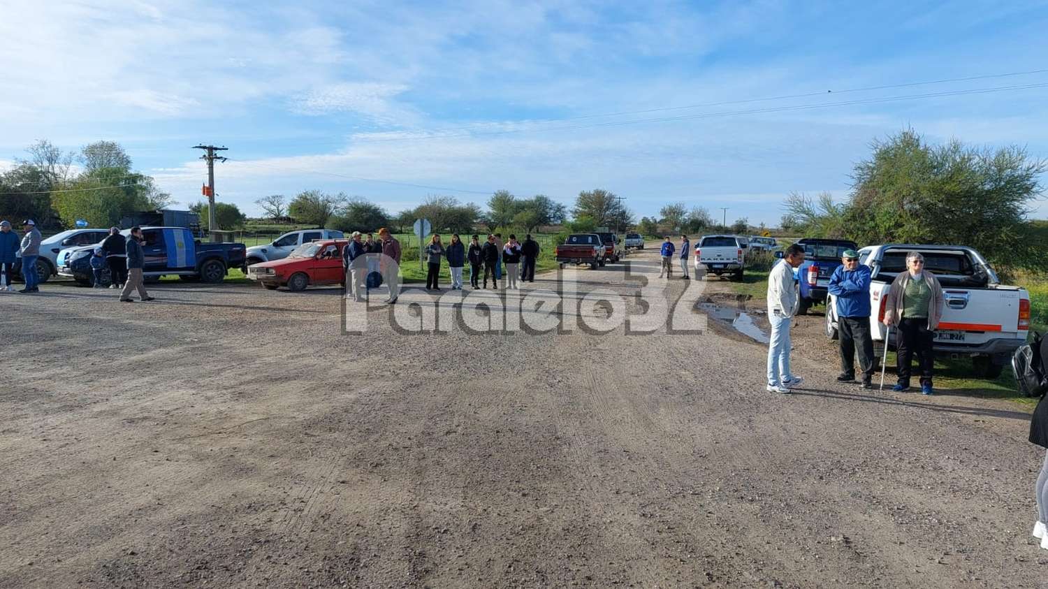 Productores reclaman a Vialidad Provincial por el estado del camino que une Viale y Maciá