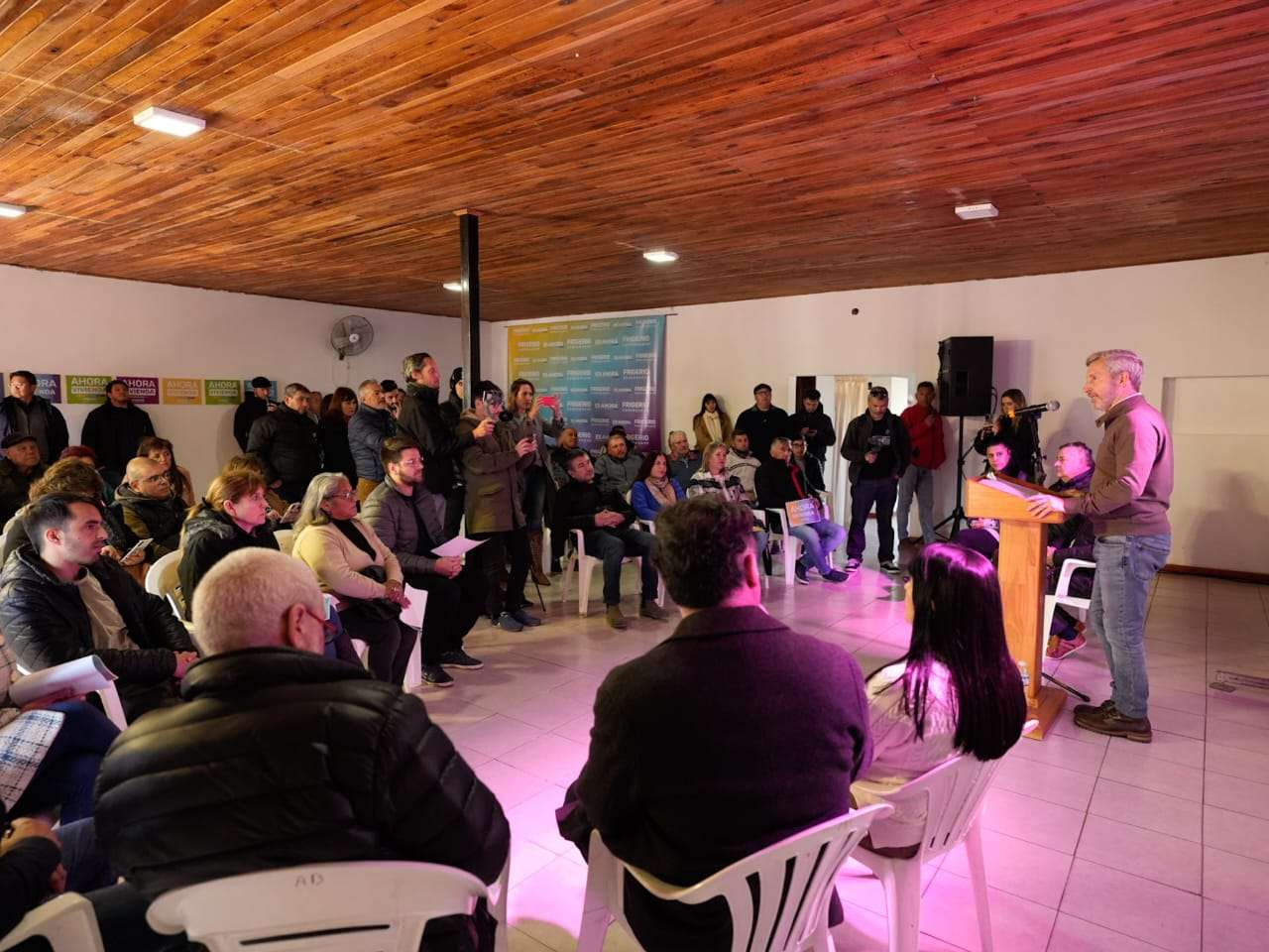 Frigerio presentó sus propuestas “para sanear el déficit habitacional” de la provincia