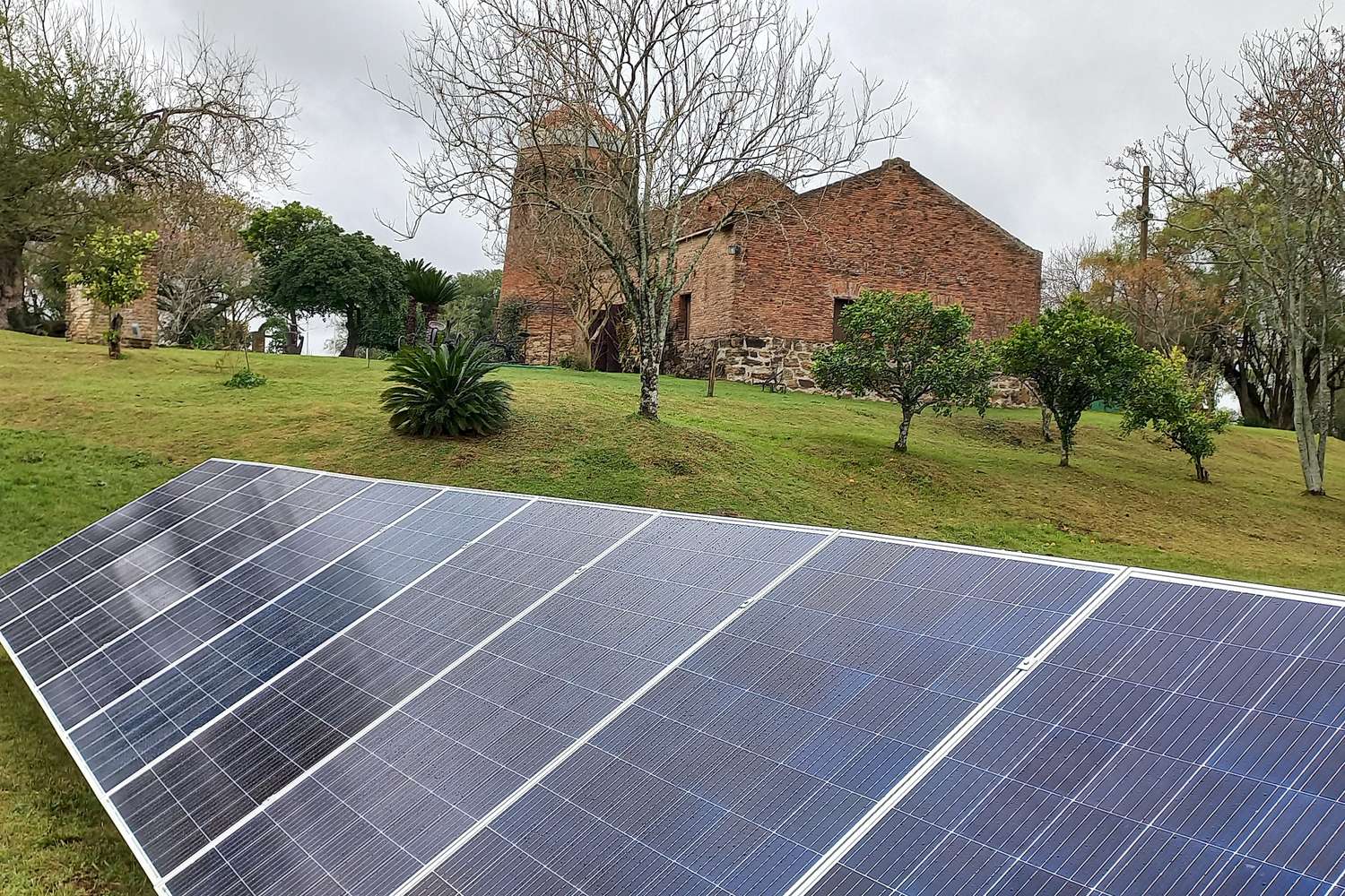 El Molino Forclaz cuenta con paneles solares para alimentar sus instalaciones con energía