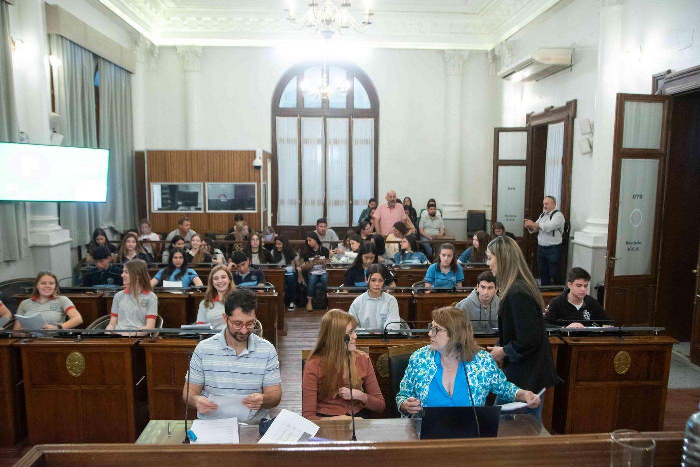 Estudiantes del Departamento Paraná defendieron sus proyectos en el Senado Juvenil