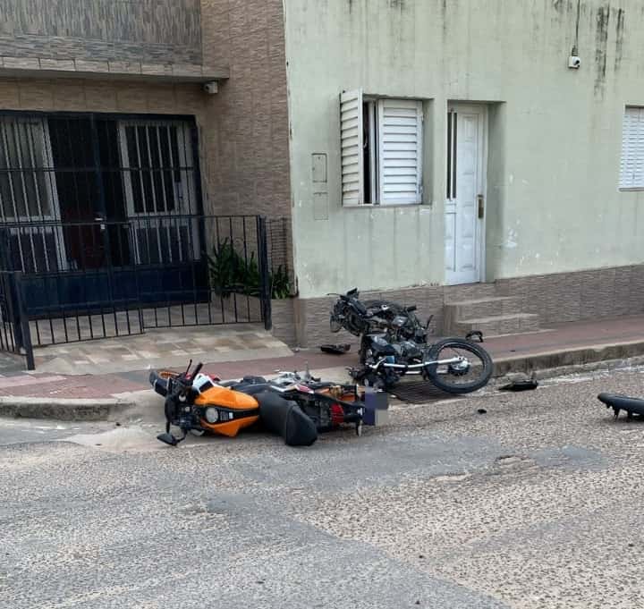 Accidente de tránsito en calle San Miguel y Basualdo