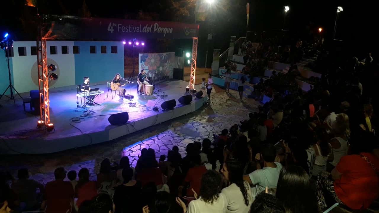 Música y gastronomía en el cuarto Festival del Parque