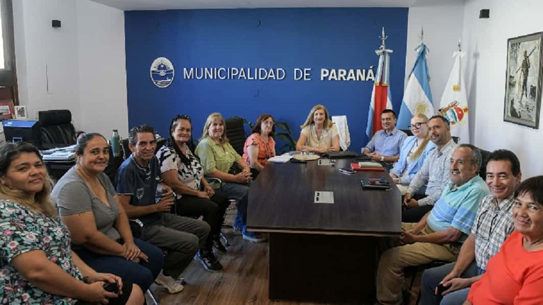 Trabajo en equipo para mejorar el transporte urbano de pasajeros en Paraná