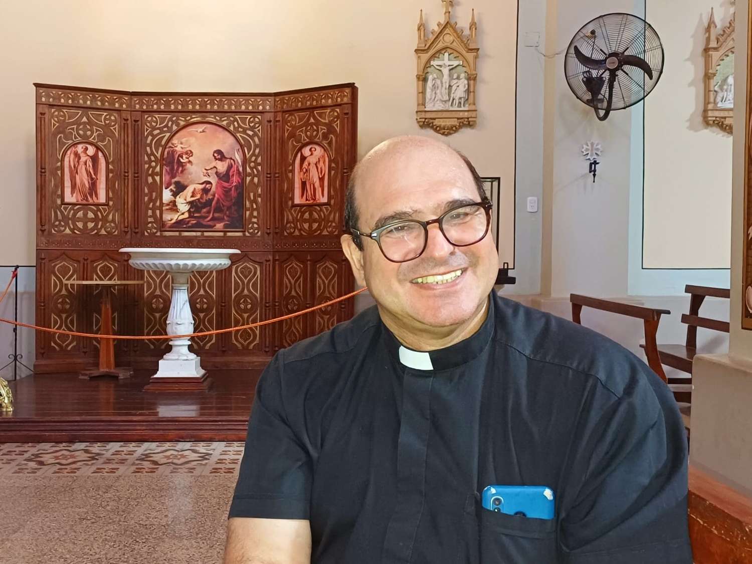 El Padre Marcelo Carraza aborda la importancia de realizar la catequesis