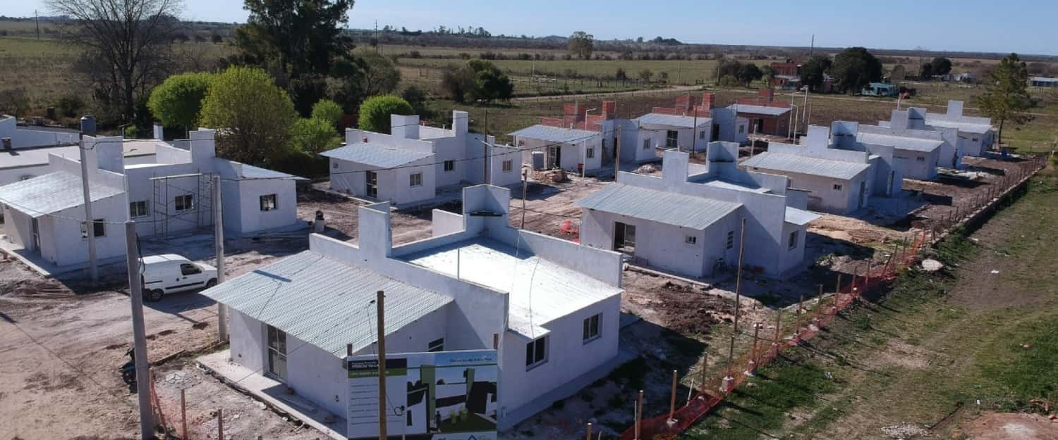 Continúan los problemas edilicios en viviendas del IAPV