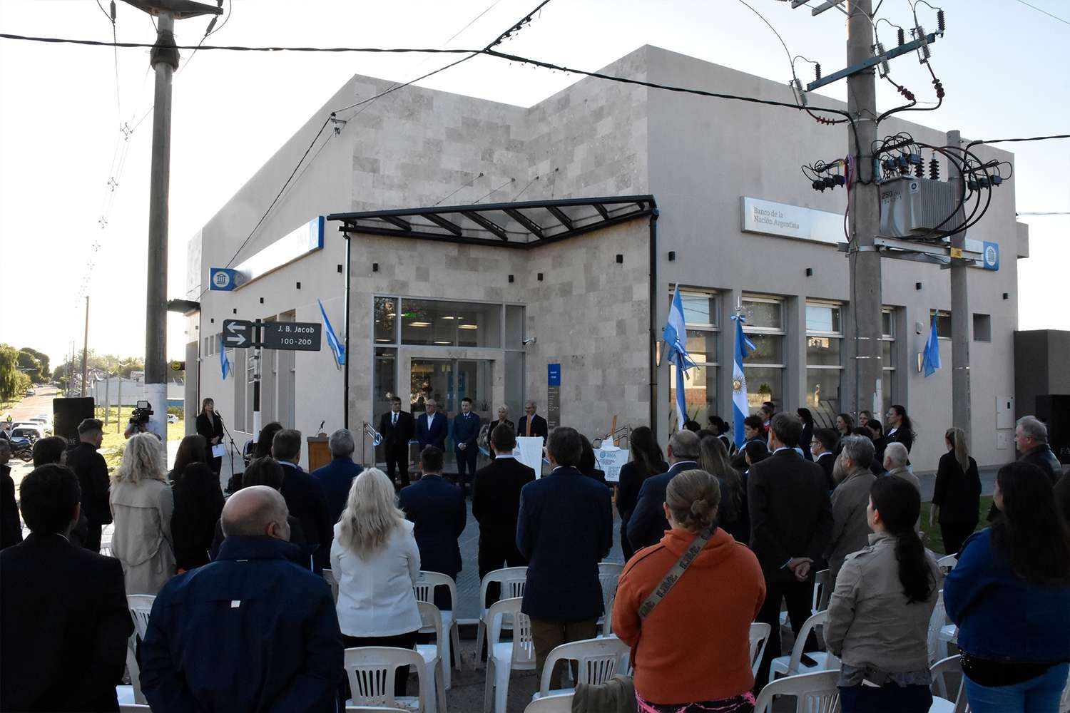 El Banco de la Nación celebra 50 años de trayectoria en nuestra ciudad inaugurando su nueva sede