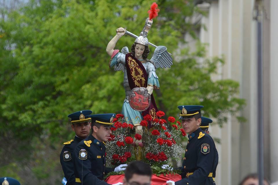 Este viernes 29 de septiembre se conmemora el Día de San Miguel ...