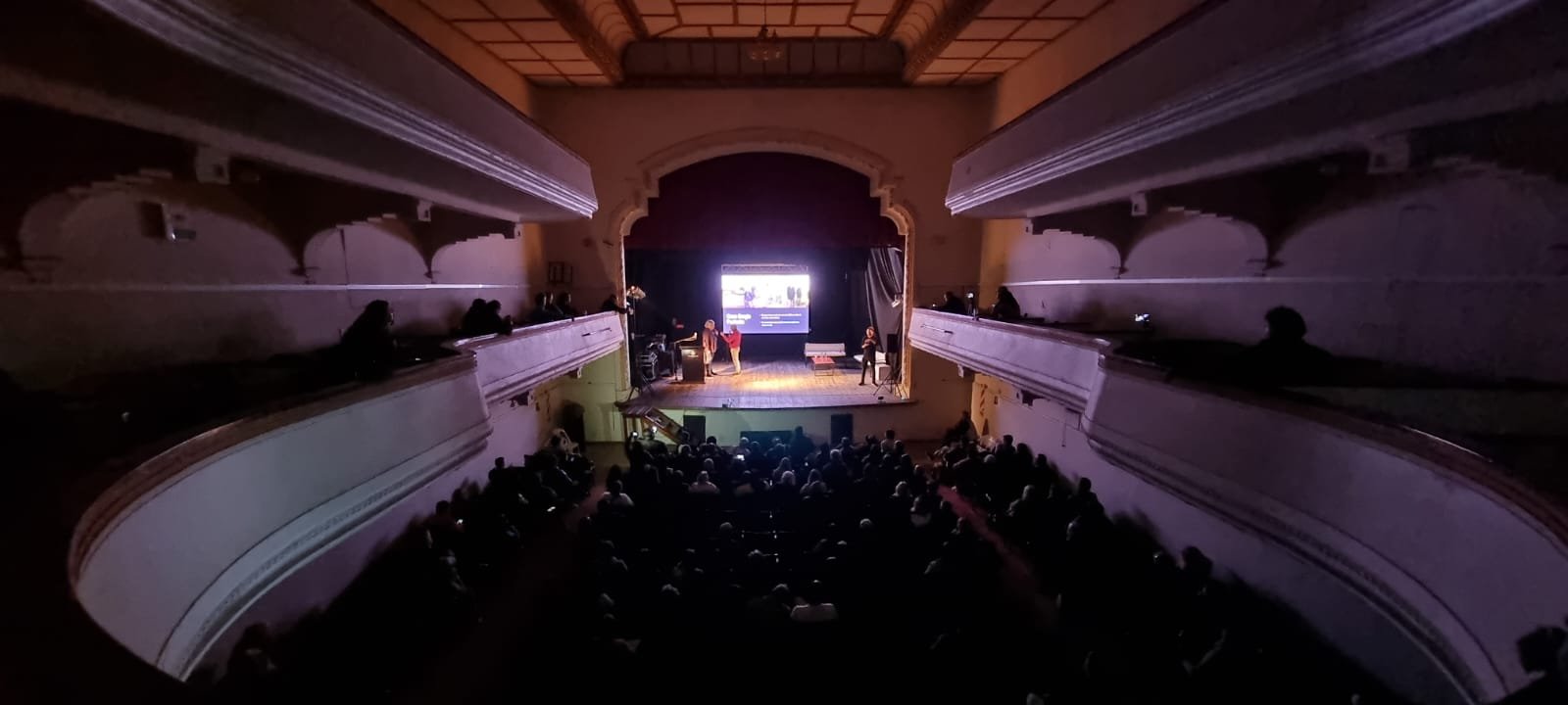 Nuevo congreso sobre OVNIS se realizará en Victoria