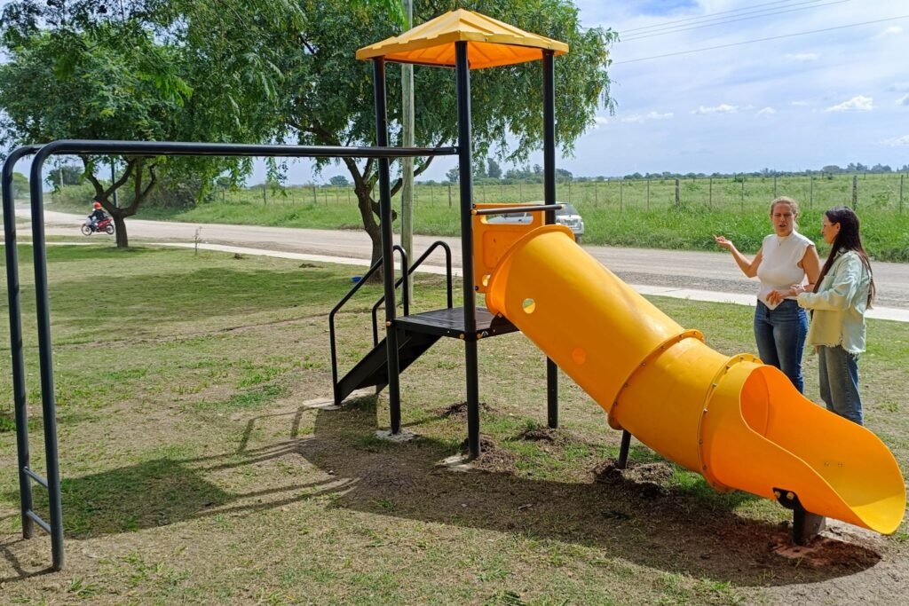 Crespo renovó un parque en barrio San Cayetano y vecinos elegirán su nombre