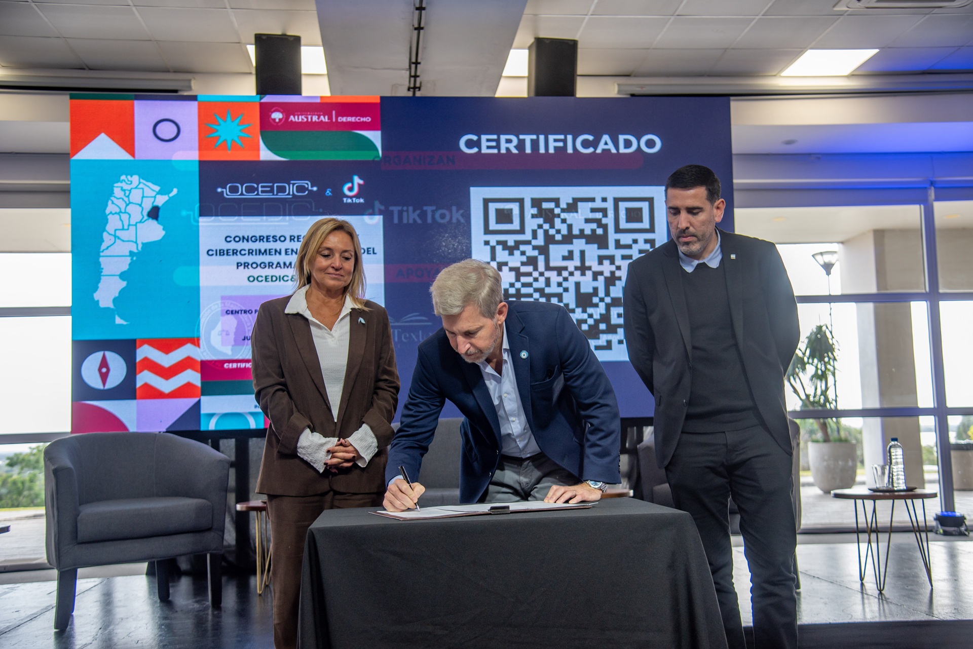 Frigerio sobre los riesgos digitales: Si articulamos el control de la tecnología con la escucha activa, vamos a evitar grandes problemas