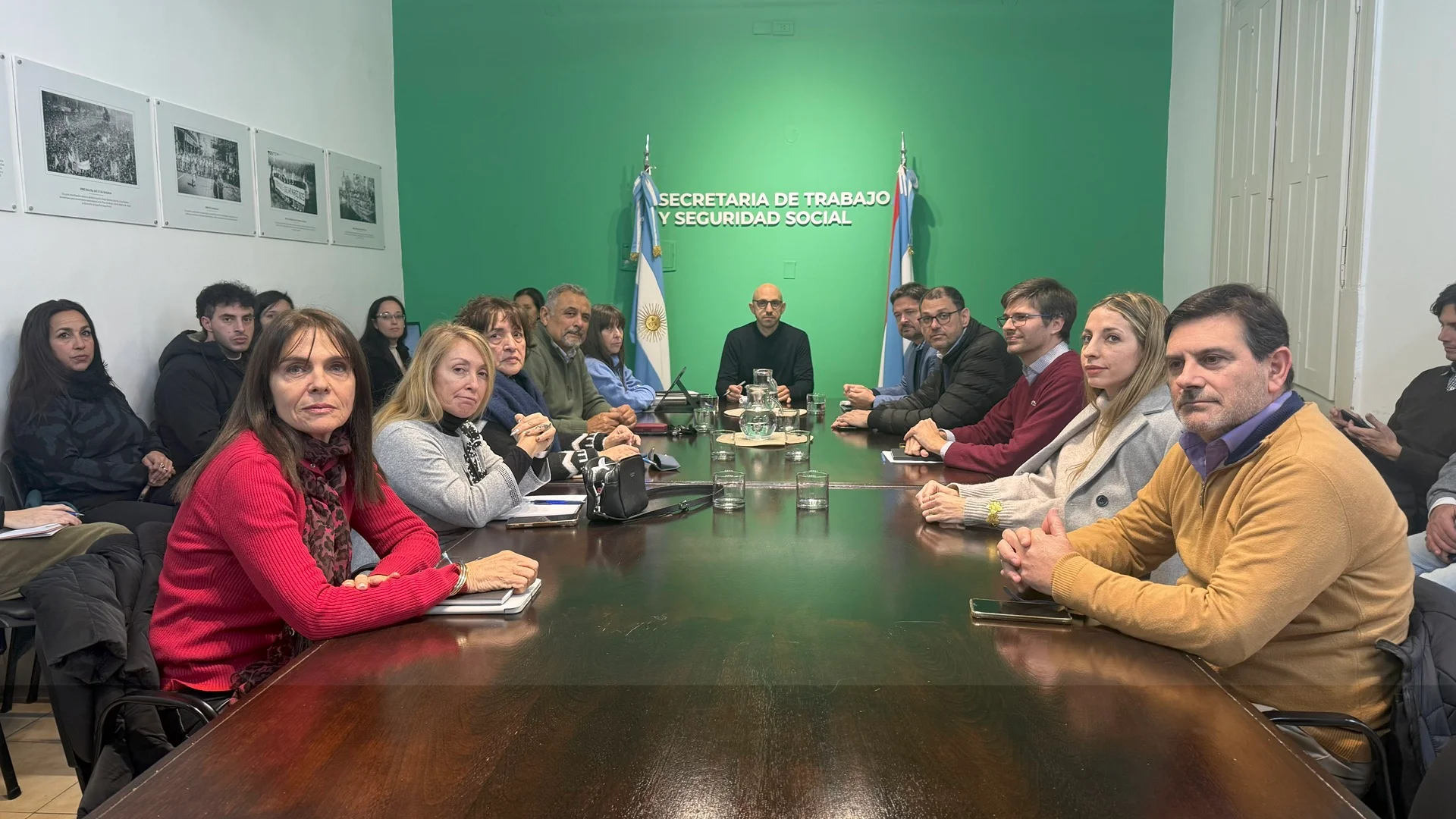 El Gobierno ofreció un aumento del 6% a los estatales y los gremios pidieron mejorar la propuesta